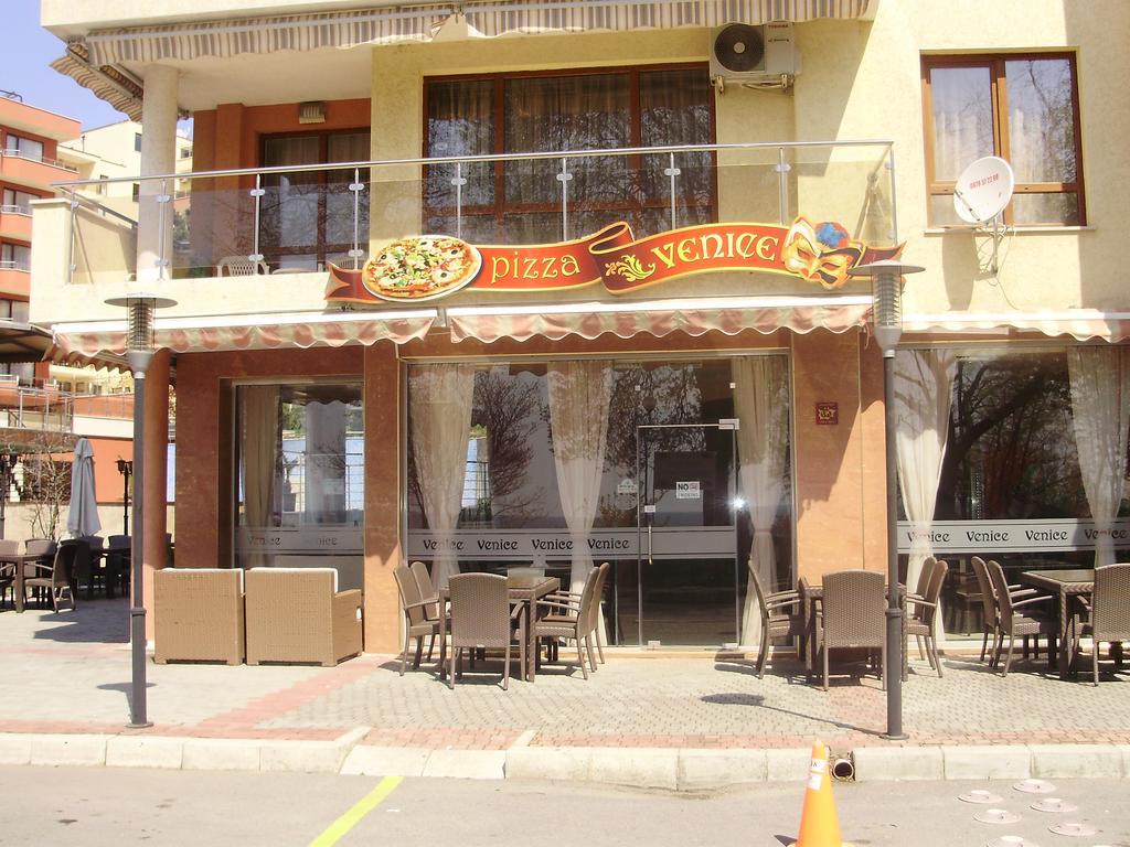 Hotel Vigo Nesebar Buitenkant foto