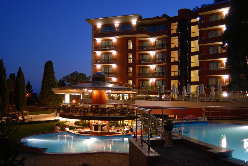 Hotel Vigo Nesebar Buitenkant foto