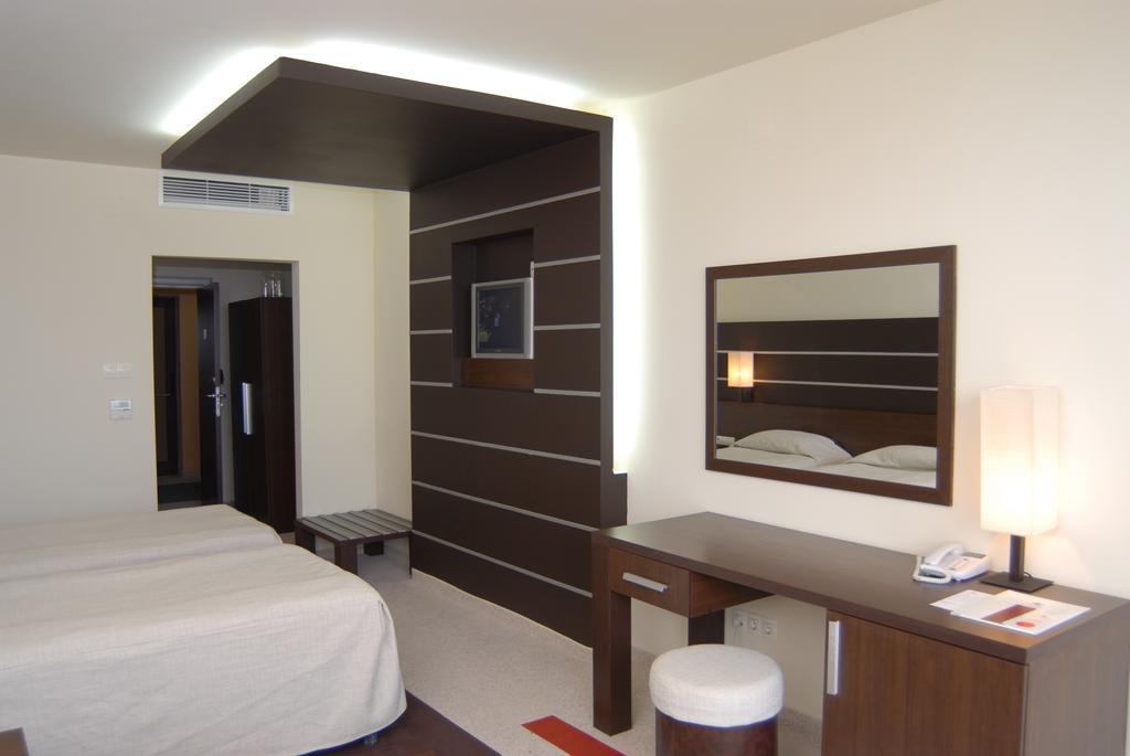 Hotel Vigo Nesebar Buitenkant foto